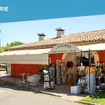 Les Restanques Roses 1178 Vue Grimaud