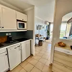 Appartement Les Restanques Roses 1178 Vue Grimaud
