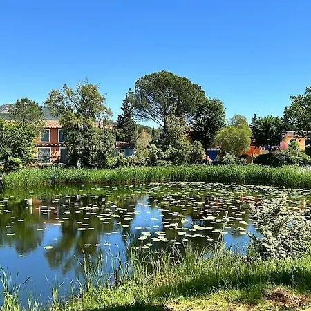 Les Restanques Roses 1178 Vue * Grimaud