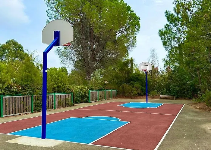 Les Restanques Roses 1178 Vue Grimaud