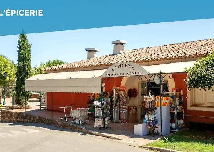 Les Restanques Roses 1178 Vue Grimaud